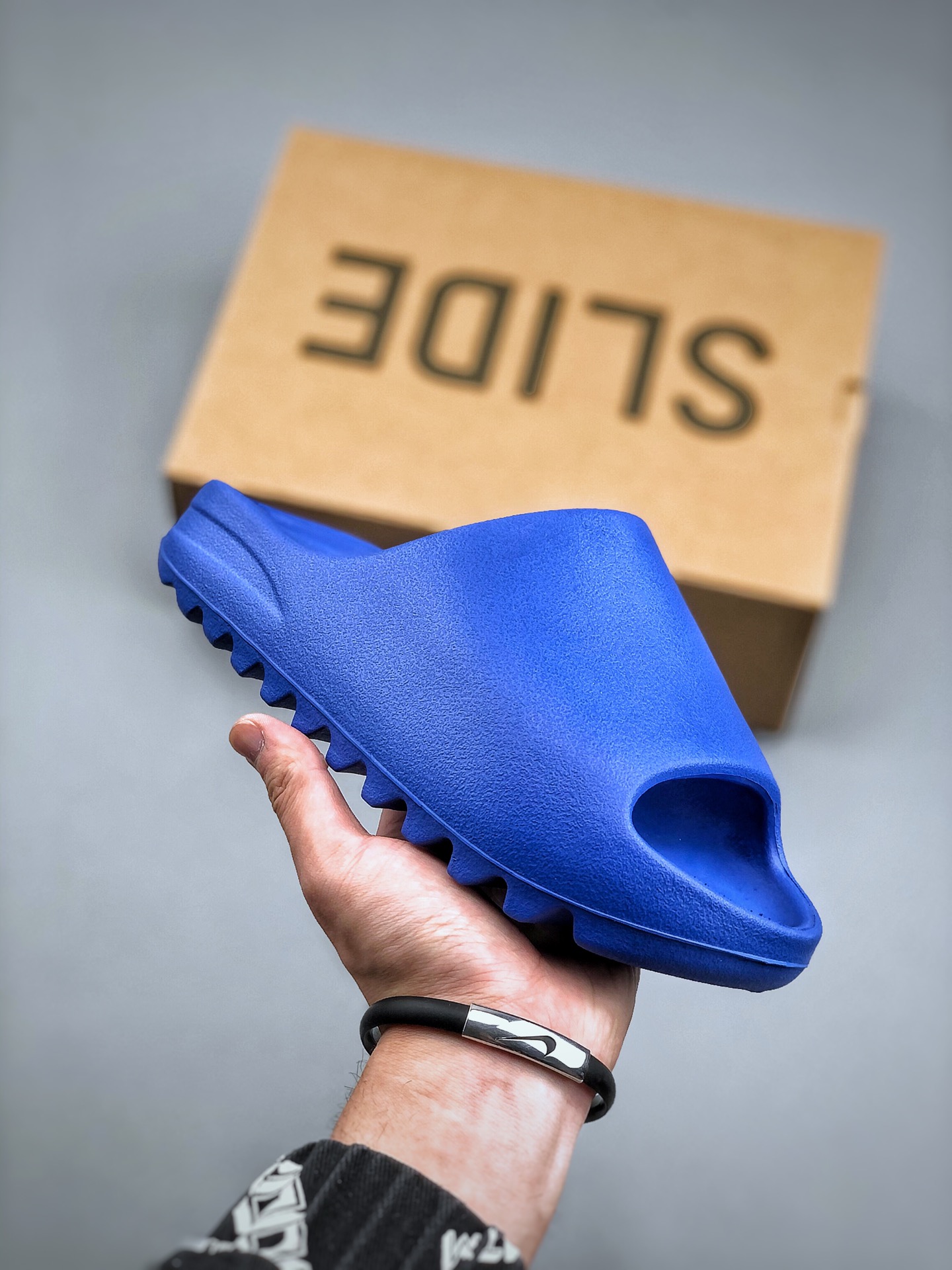 adidas Yeezy Slides 'Azure' ID4133